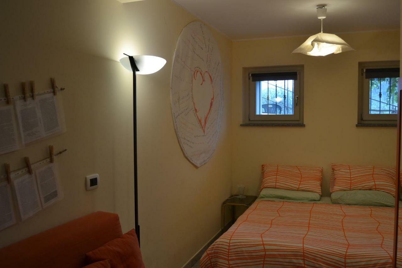 Bed and Breakfast Joie De Vivre Calice Ligure Exterior foto