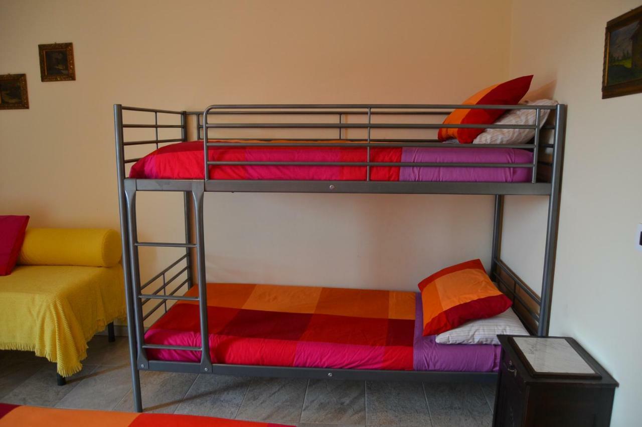 Bed and Breakfast Joie De Vivre Calice Ligure Exterior foto